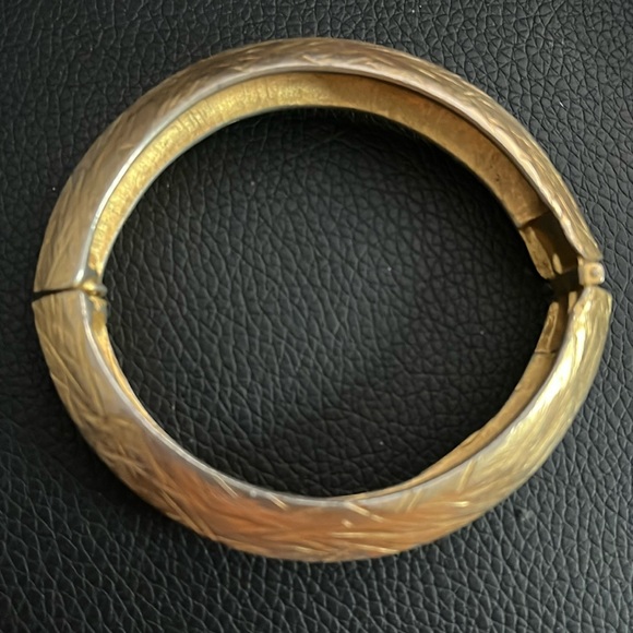 1980 vintage Lucien Piccard Golden bangle bracelet - Picture 1 of 7